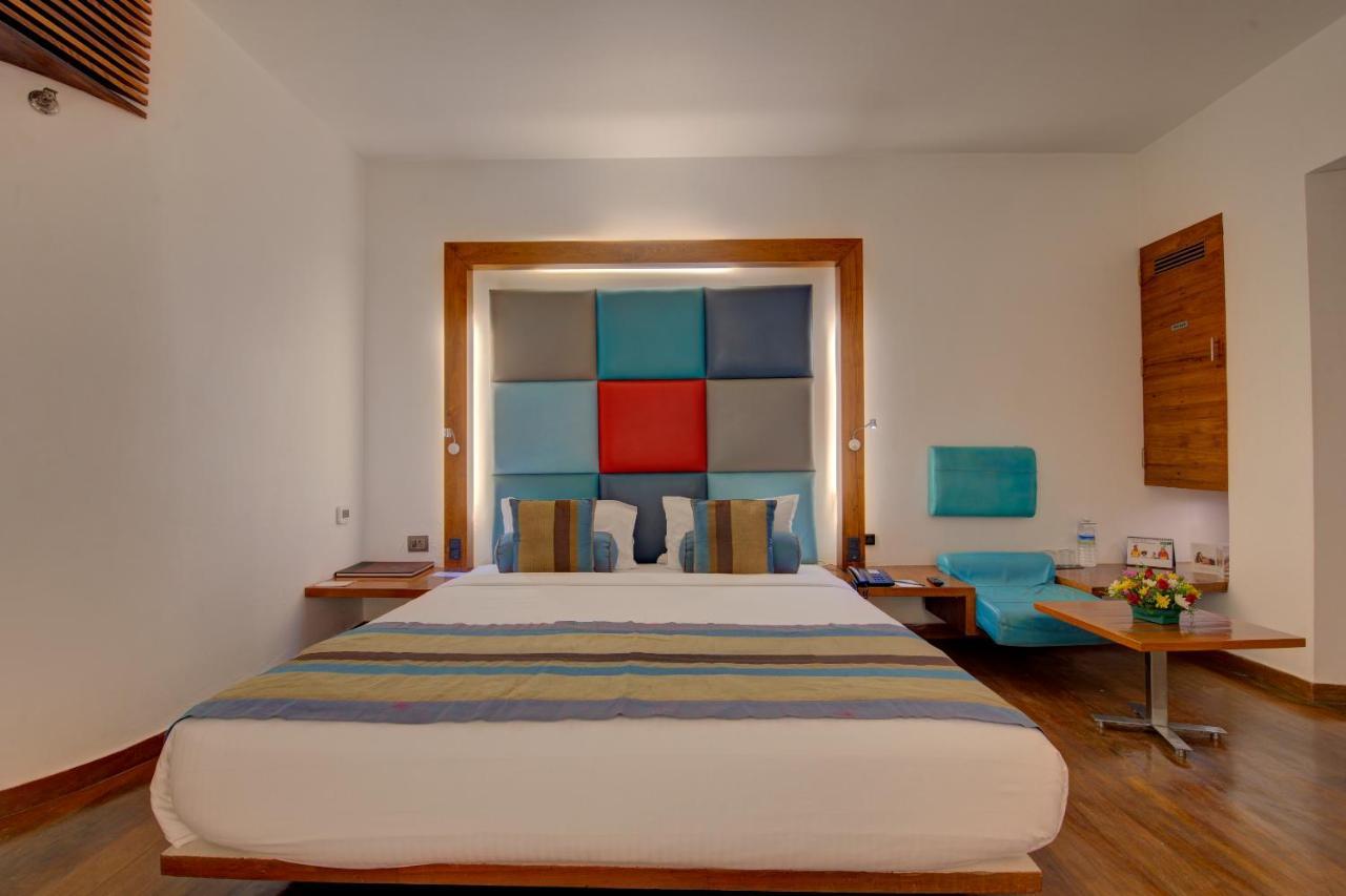 The Promenade Hotel Puducherry Eksteriør billede